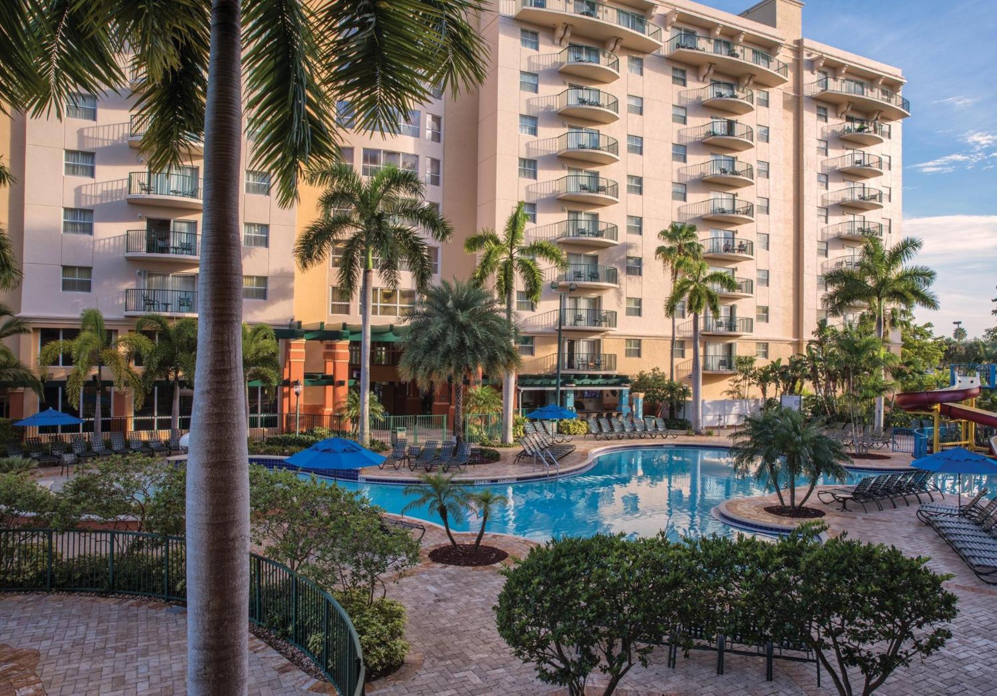 Club Wyndham Palm-Aire Hotel Помпано Бийч Екстериор снимка