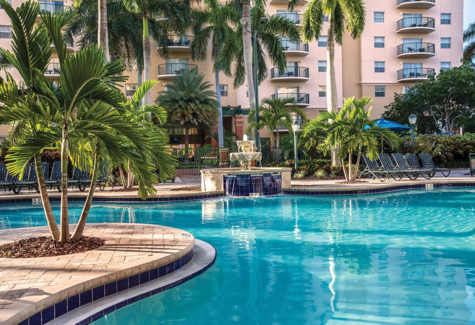 Club Wyndham Palm-Aire Hotel Помпано Бийч Екстериор снимка