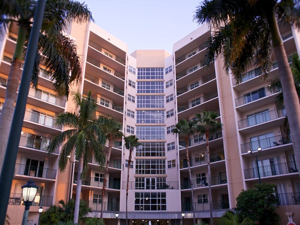 Club Wyndham Palm-Aire Hotel Помпано Бийч Екстериор снимка